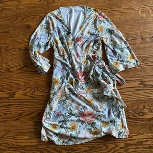 Caden Lane maternity/postpartum robe